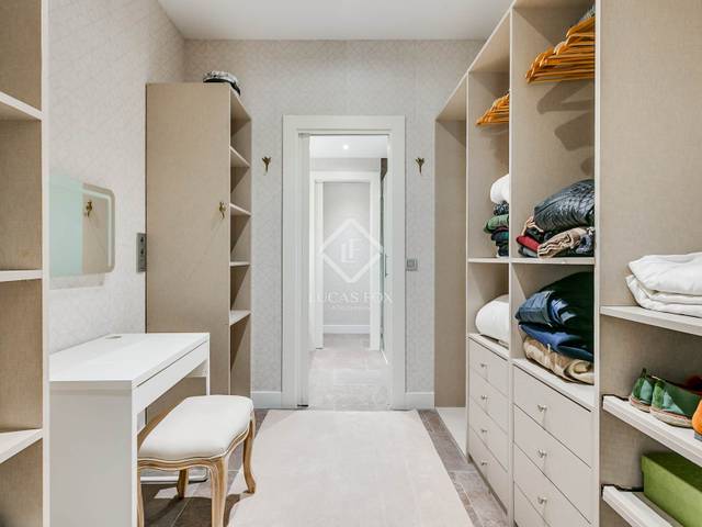 Ático en Venta en Cortes - Huertas