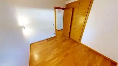Habitación de Planta baja en venta en Ordino con Calefacción, Parquet y Terraza