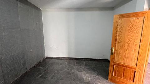 Foto 5 de Casa adosada en venta en Madroño, Arrayanes, Linares