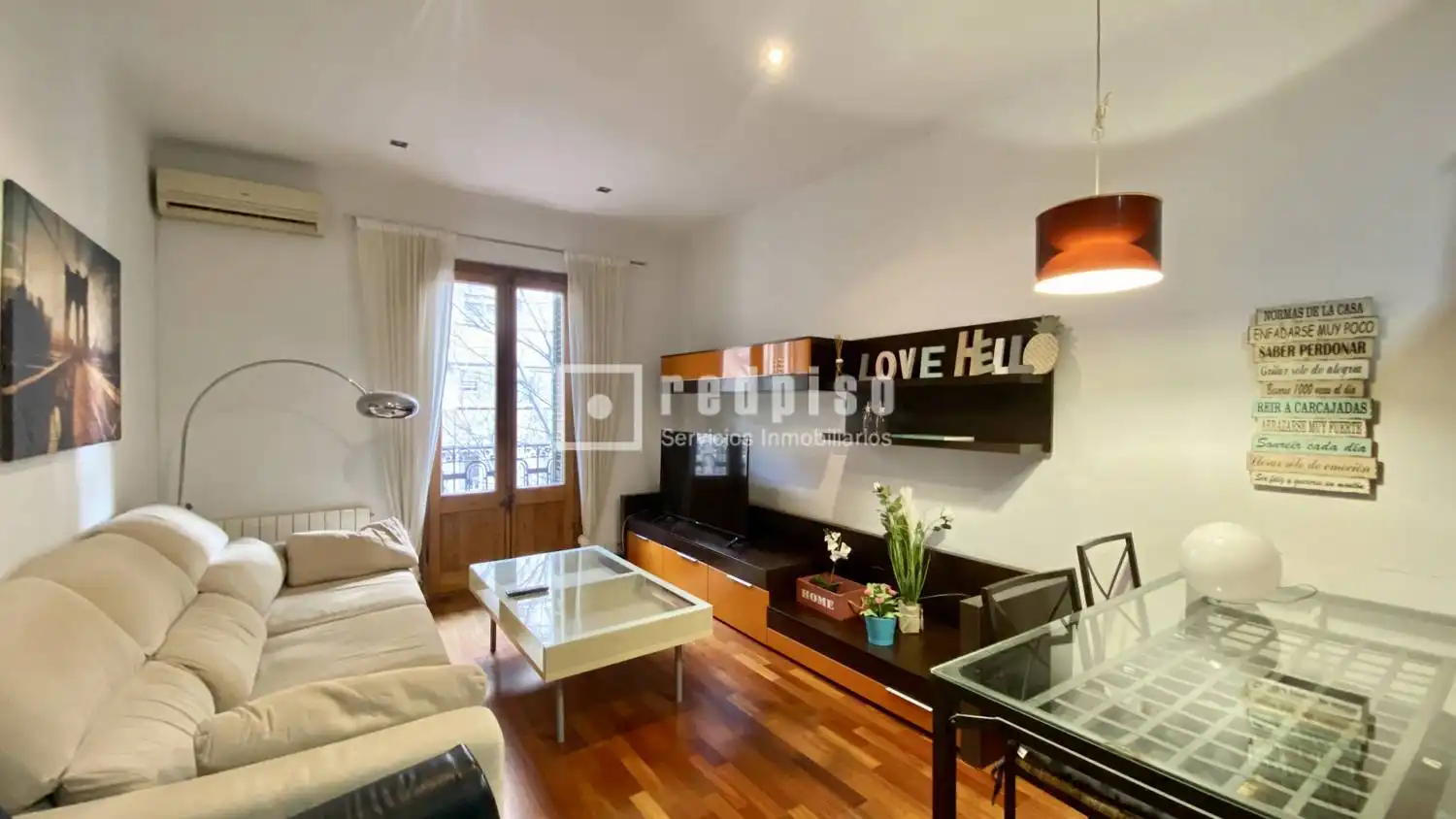 Piso en venta en de Calàbria, La Nova Esquerra de l'Eixample, Eixample