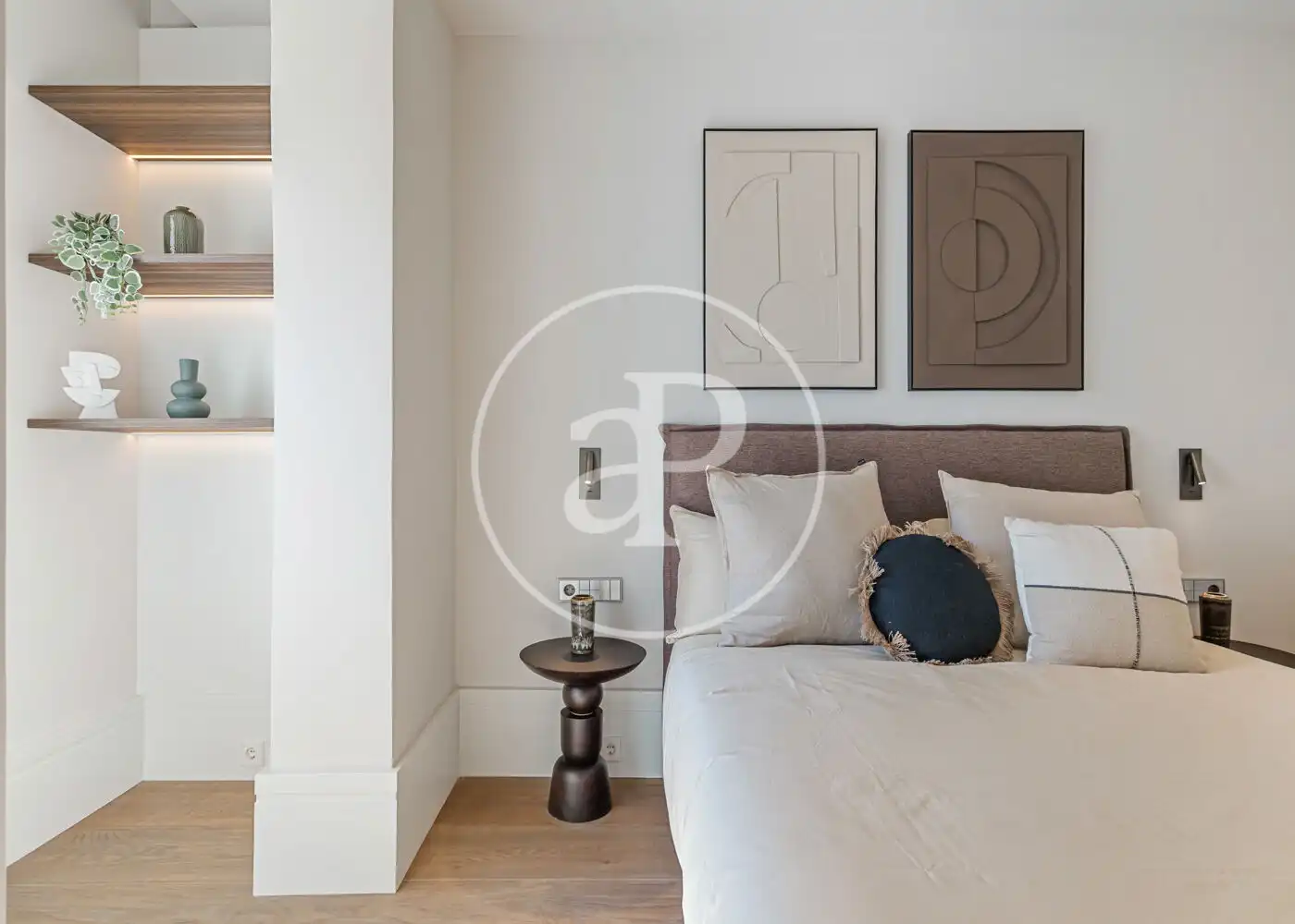 Piso con ascensor en venta en C. del Pinar, imagen 31