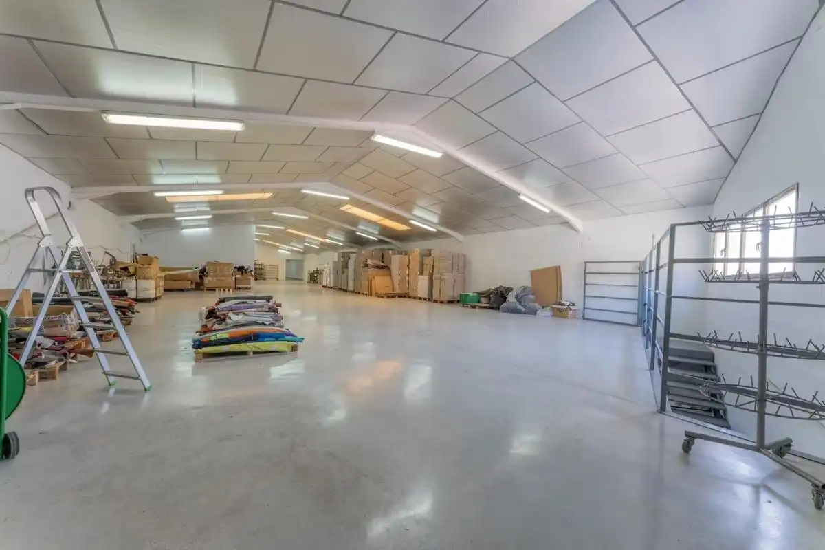 Industrial buildings for sale in Aspe