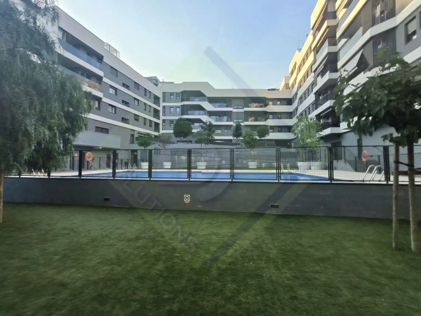 Piscina de Piso de alquiler en Mataró con Aire acondicionado, Calefacción y Parquet