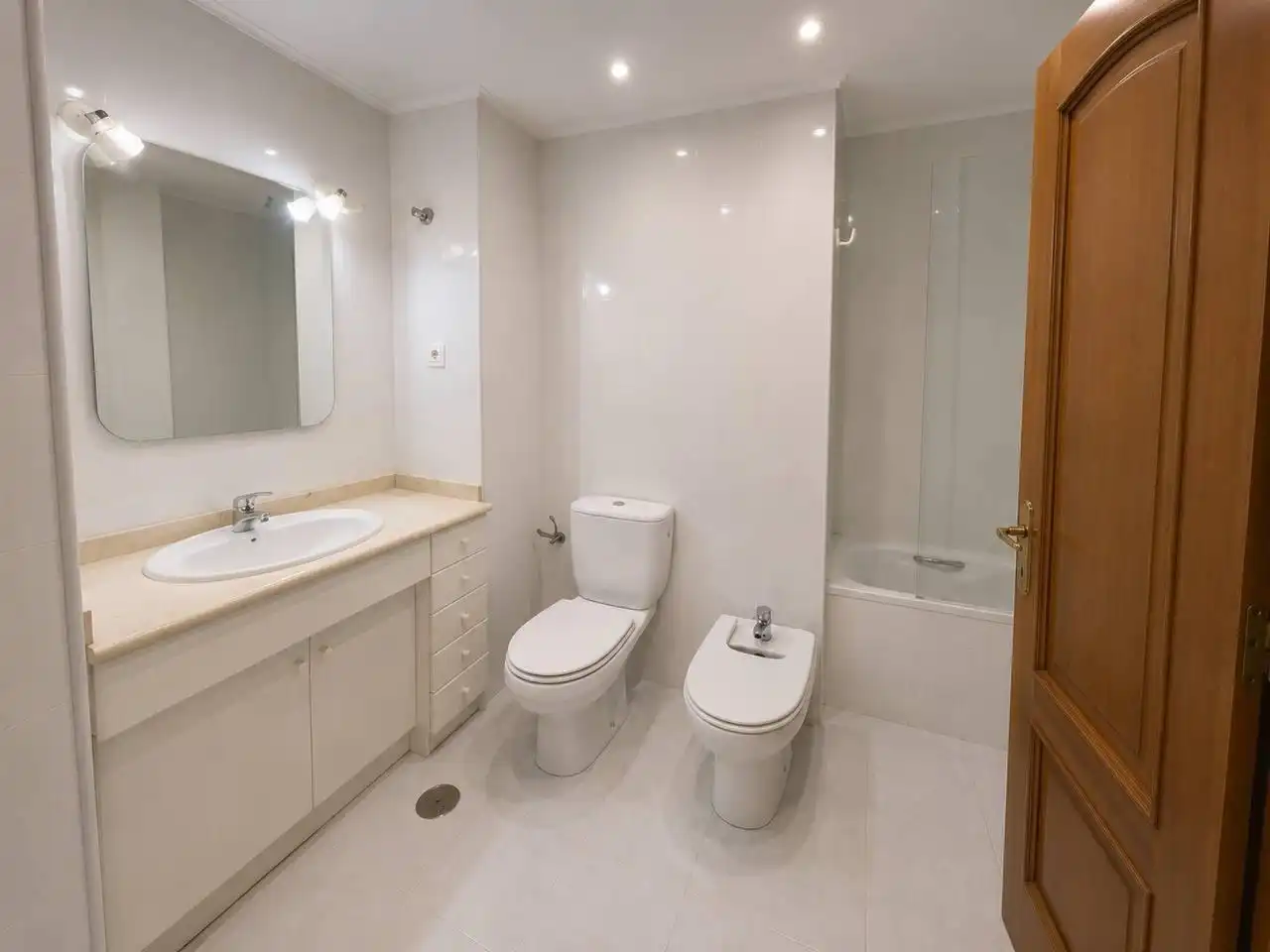 Baño de Apartamento en venta en Murcia con Aire acondicionado y Balcón