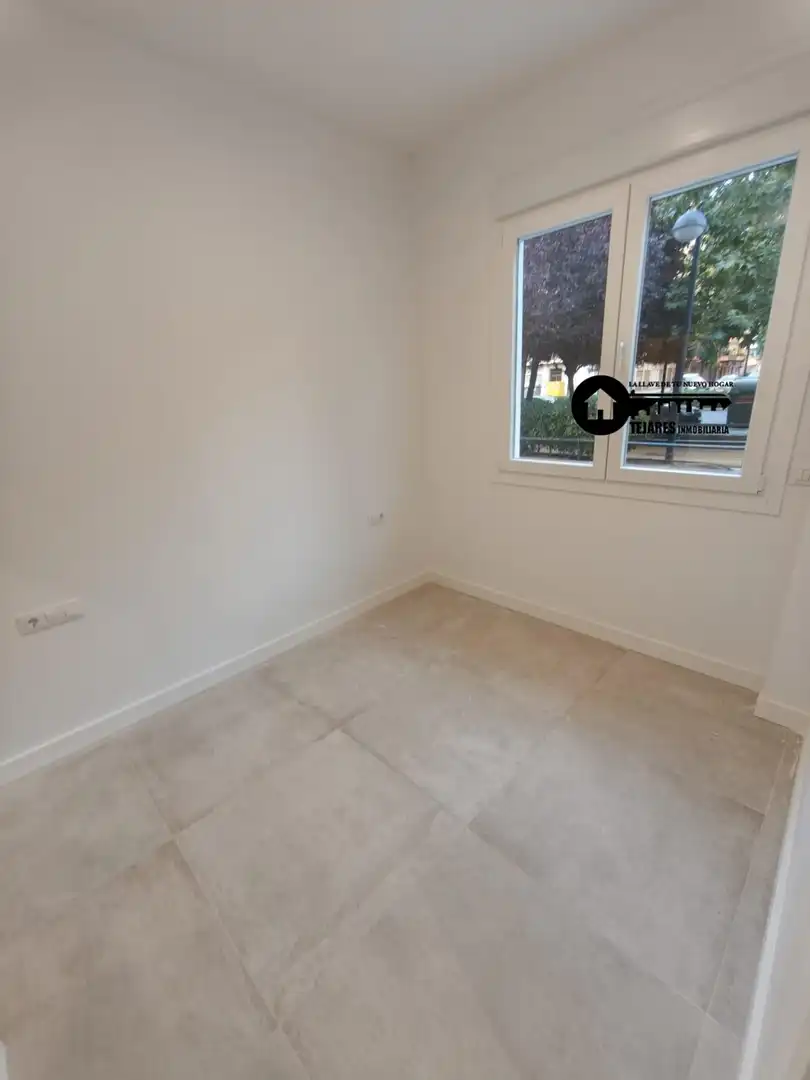 Habitación de Piso en venta en Albacete con Calefacción