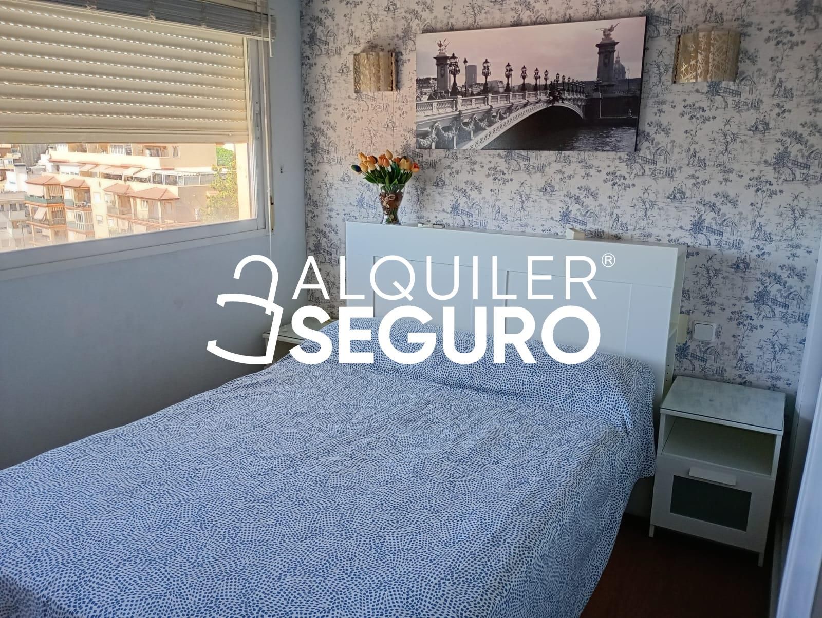 Bedroom of Attic to rent in Benalmádena  with Terrace and Furnished