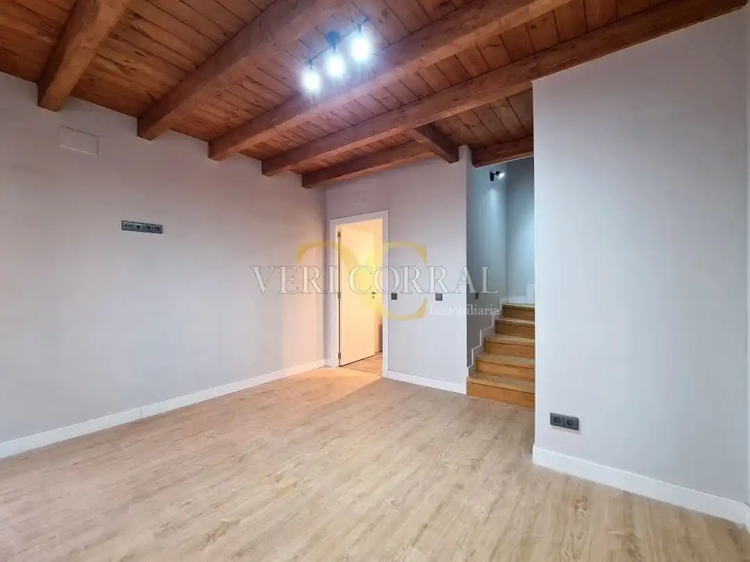 Flat for sale in Gijón   with Heating and Alarm