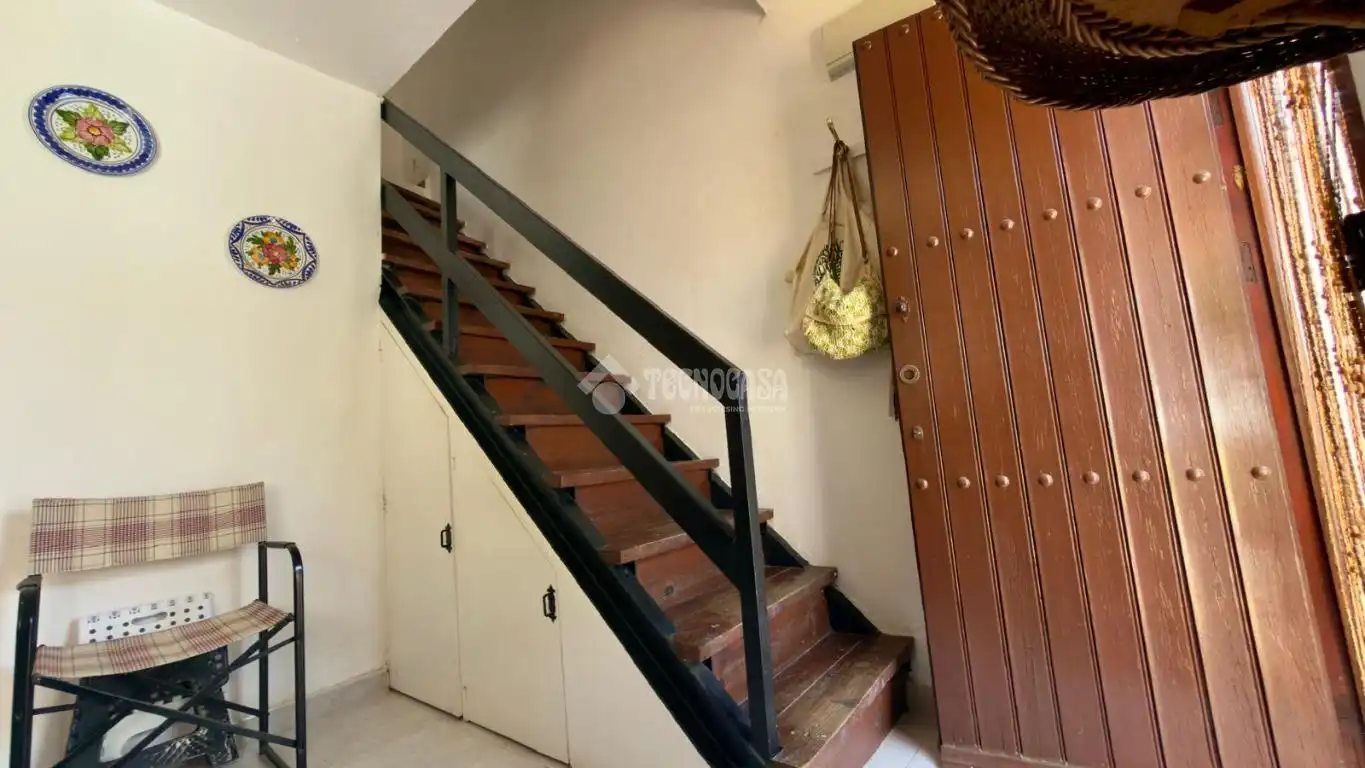 Casa adosada en venta en Los Barrios con Aire acondicionado, Calefacción y Balcón