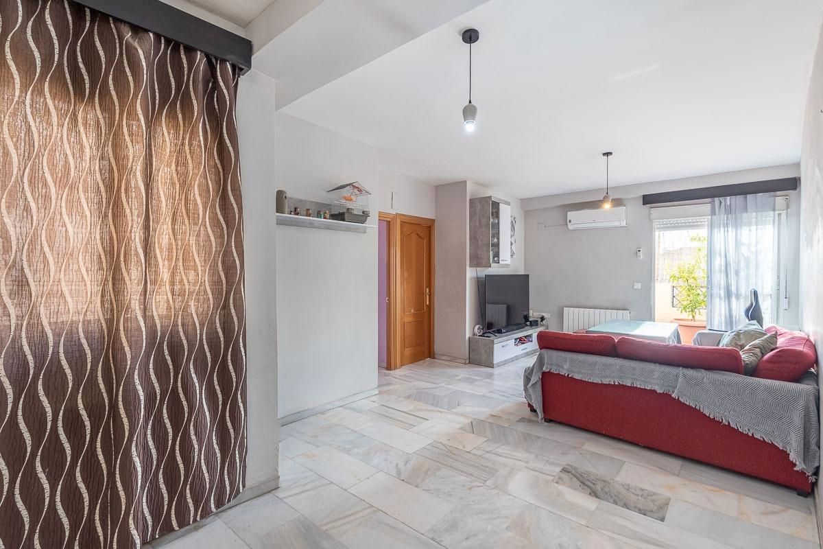 Attic for sale in Maracena  with Heating and Terrace