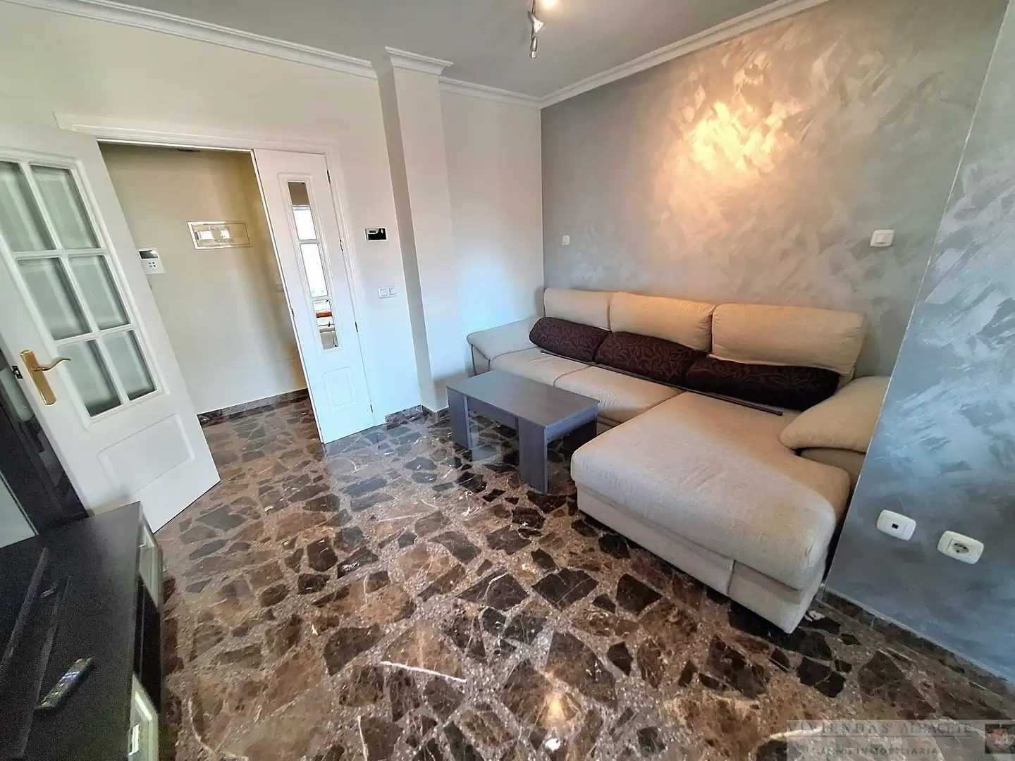 Living room of Flat for sale in Albacete  with Air Conditioner, Heating and Furnished