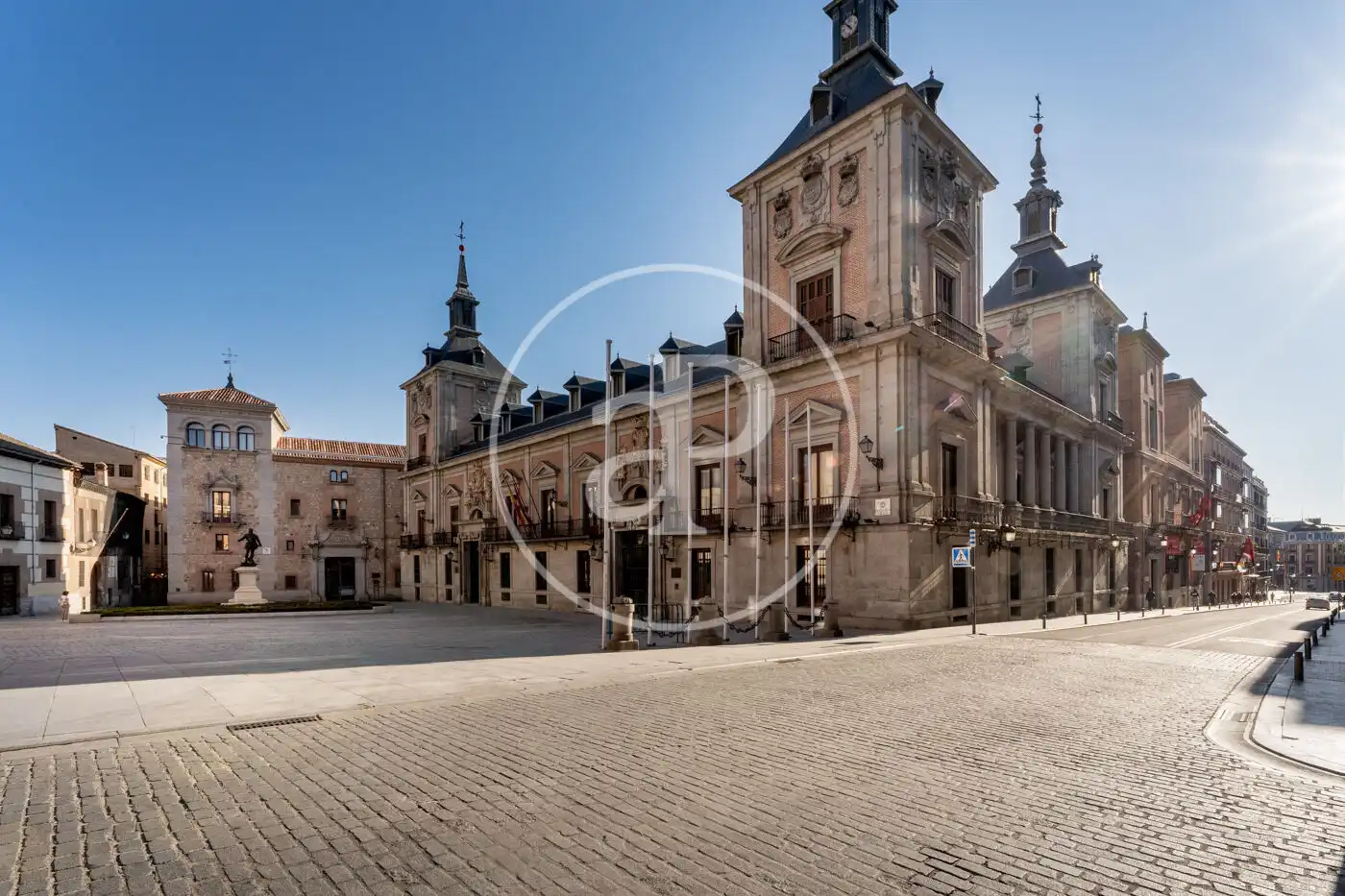 Flat for rent in C. de Moratín, Cortes - Huertas