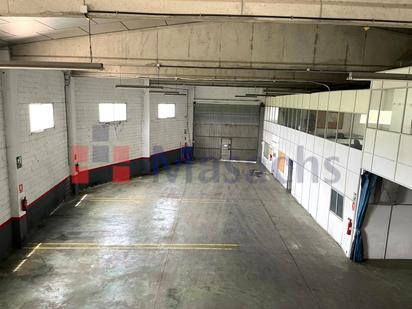 Nau industrial de lloguer en Rubí