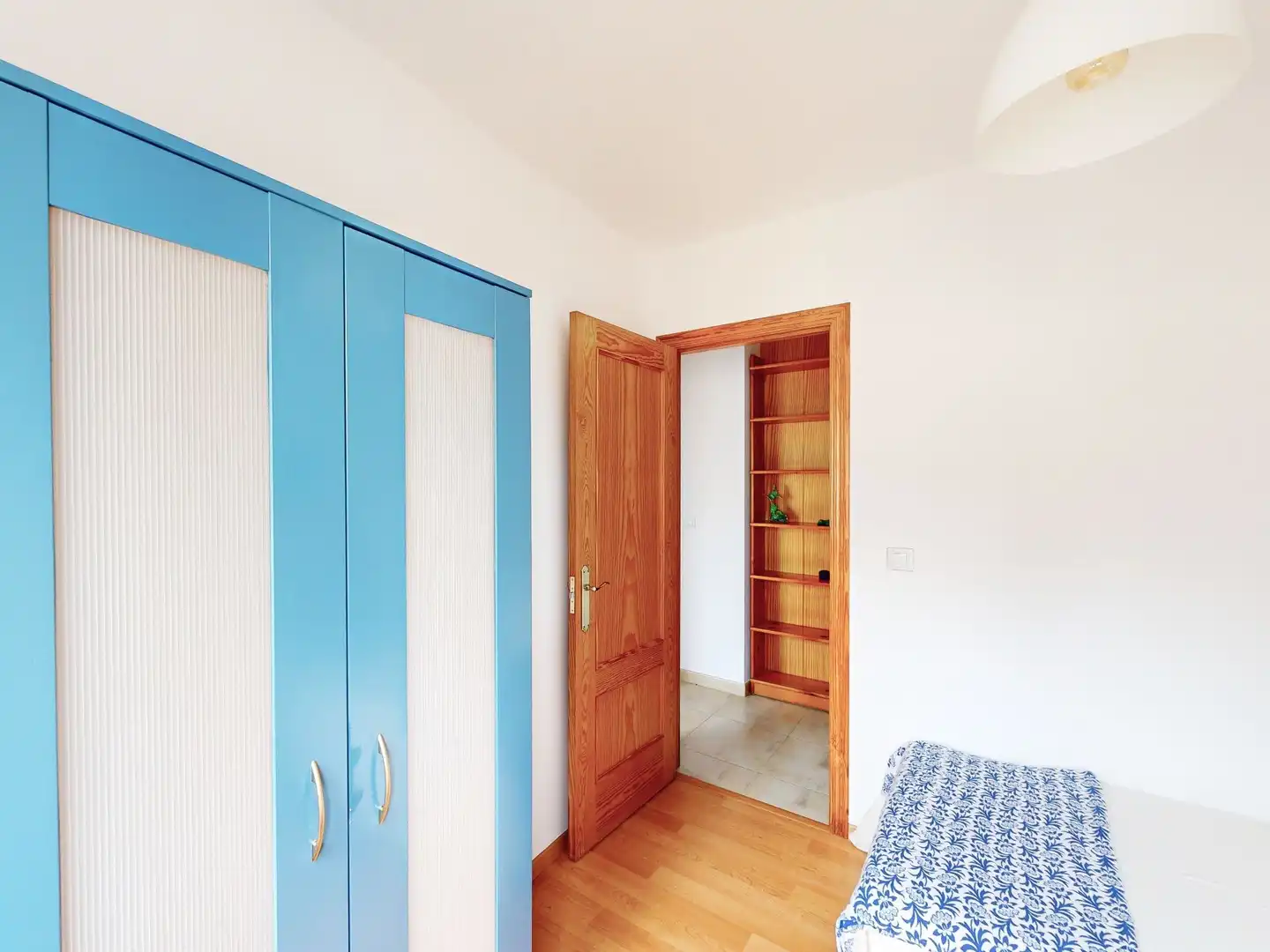 Schlafzimmer von Gebäude zum Verkauf in Foz
