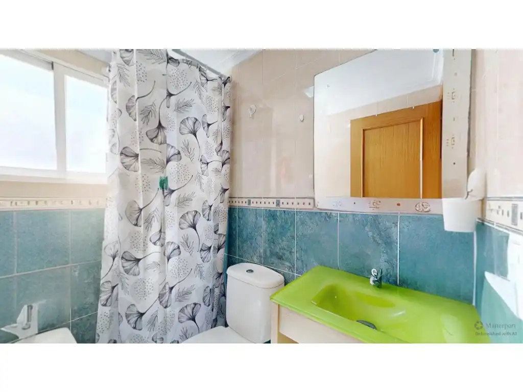 Bathroom of Flat for sale in Torrent  with Air Conditioner and Balcony