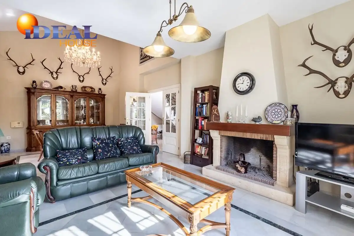 Villa mit Pool zum Verkauf in Calle Olivo, imagen 6