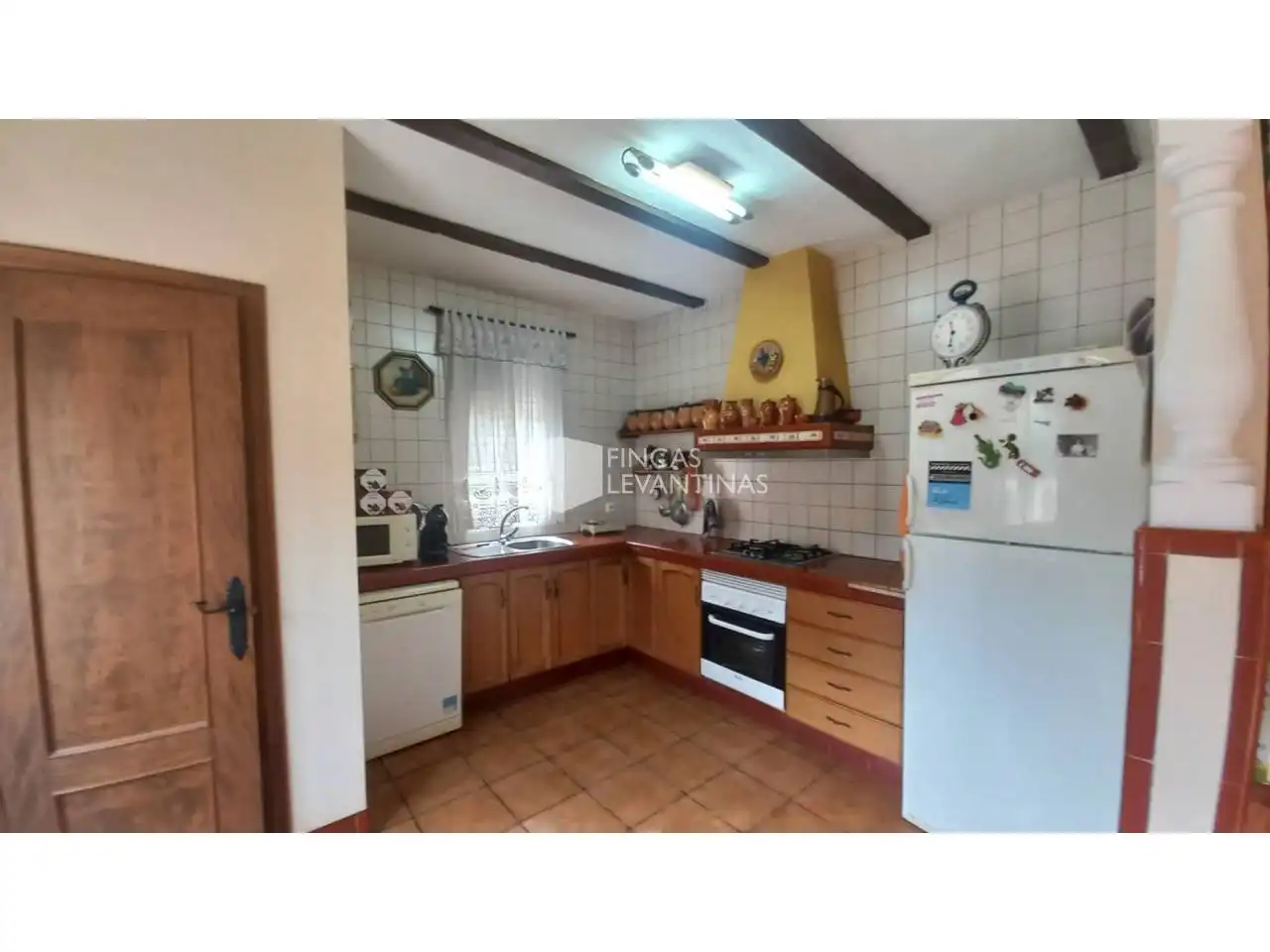 Cuina de Casa o xalet en venda en San Vicente del Raspeig / Sant Vicent del Raspeig amb Aire condicionat, Jardí privat i Terrassa