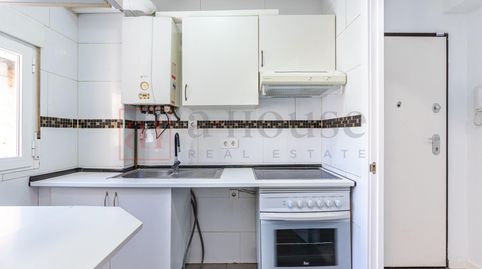 Foto 5 de Piso en venta en Calle Esperanza Macarena, Los Rosales, Madrid Capital