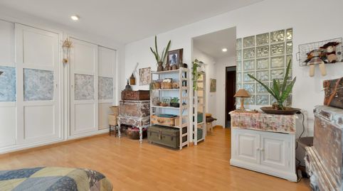 Foto 5 de Apartament en venda a 10 Avda Duque de Ahumada #3, Playa Bajadilla - Puertos, Marbella