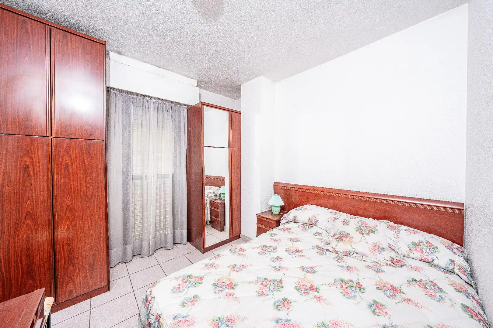 Appartement compact avec terrasse à vendre à Calle TOMAS ORTUÑO, imagen 3