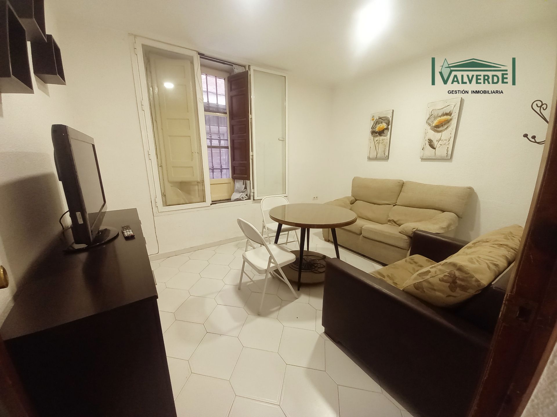 Apartamento de alquiler en Calle San Juan de Dios, Centro - Sagrario