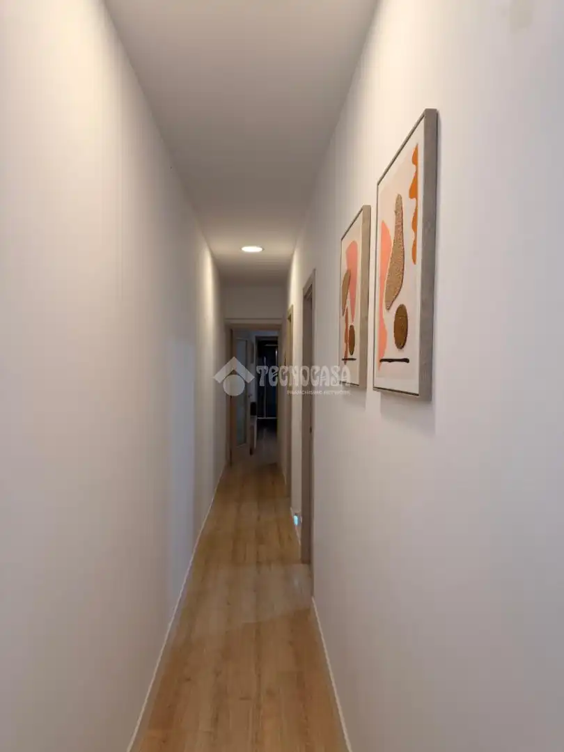 Detached homes for sale in Sabadell  with Air Conditioner