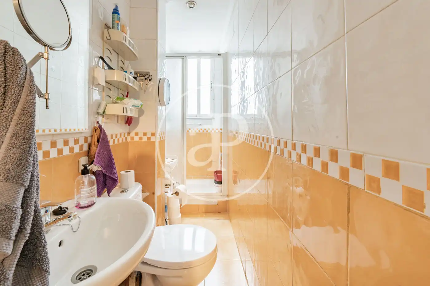 Piso en venta en Corre. Baja de San Pablo, Universidad - Malasaña