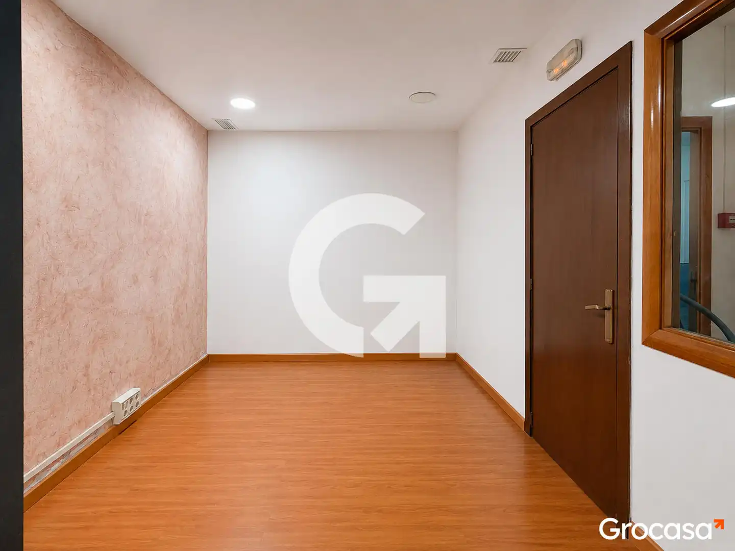 Local en venta en El Prat de Llobregat con Aire acondicionado