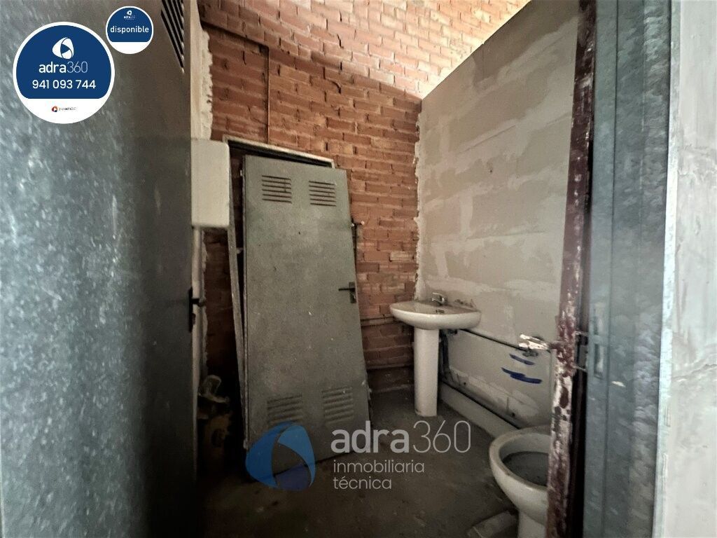 Local en venta en  Logroño