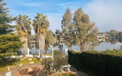 Jardí de Casa o xalet en venda en Mérida amb Aire condicionat, Calefacció i Jardí privat