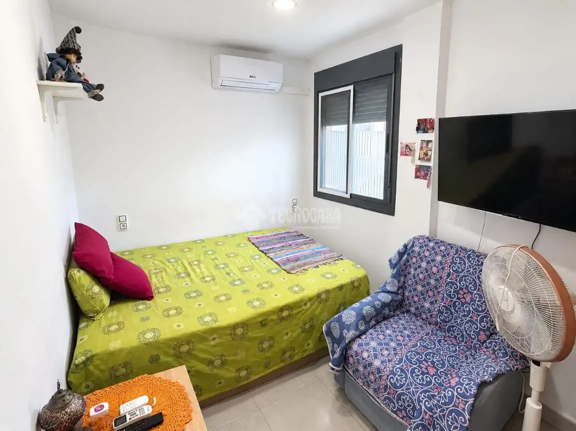 Bedroom of Flat for sale in Cobeja  with Air Conditioner and Heating