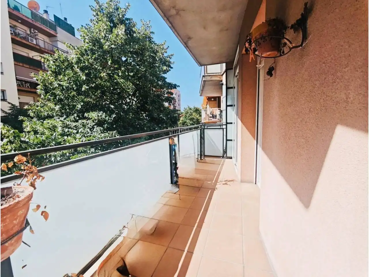 Balcony of Flat for sale in Centre