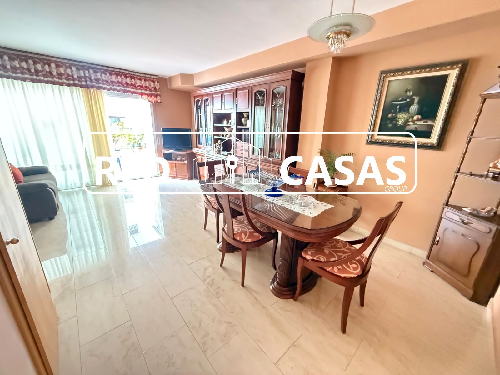 Dining room of Duplex for sale in L'Hospitalet de Llobregat  with Terrace and Furnished