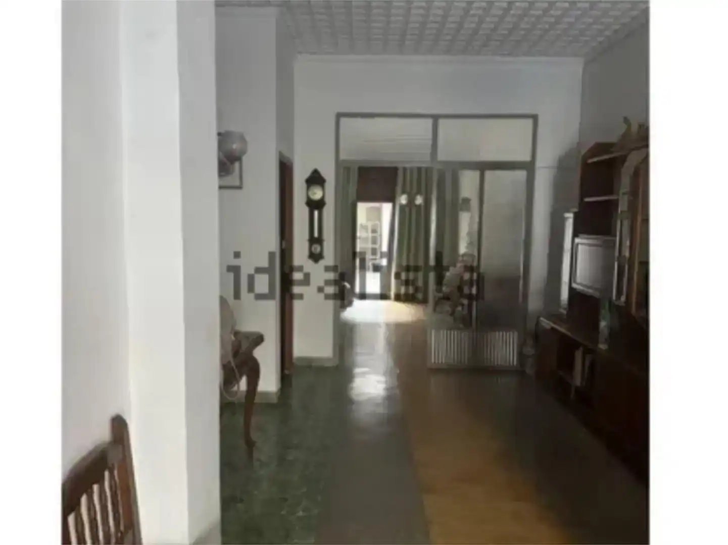 Casa adosada en venda en Guadassuar amb Balcó