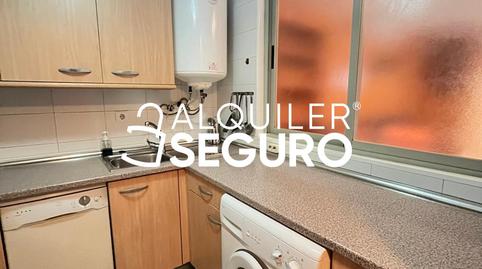 Foto 4 de Piso de alquiler en De Ntra Sra del Pilar, Sol, Madrid