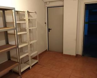 Box room to rent in El Puig de Santa Maria