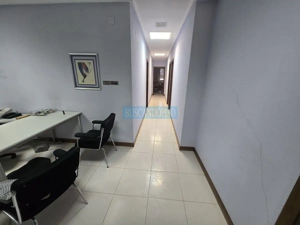 Wohnung zum Verkauf in  Logroño mit Klimaanlage, Heizung und Möbliert