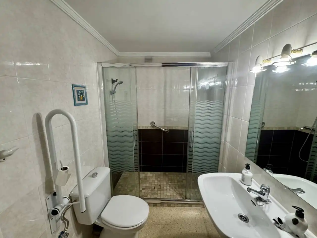 Baño de Piso en venta en Cerdanyola del Vallès con Calefacción y Terraza