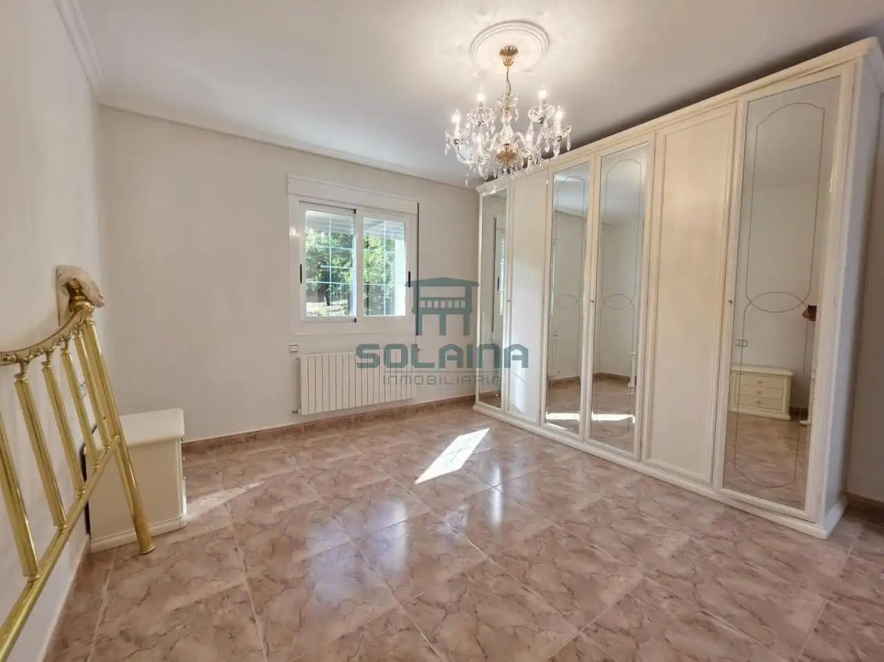Habitación de Casa o chalet en venta en A Merca   con Calefacción, Jardín privado y Terraza