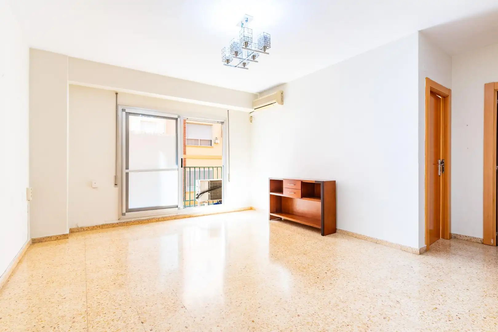 Flat with terrace for sale in Calle de Don Juan de Austria, imagen 8