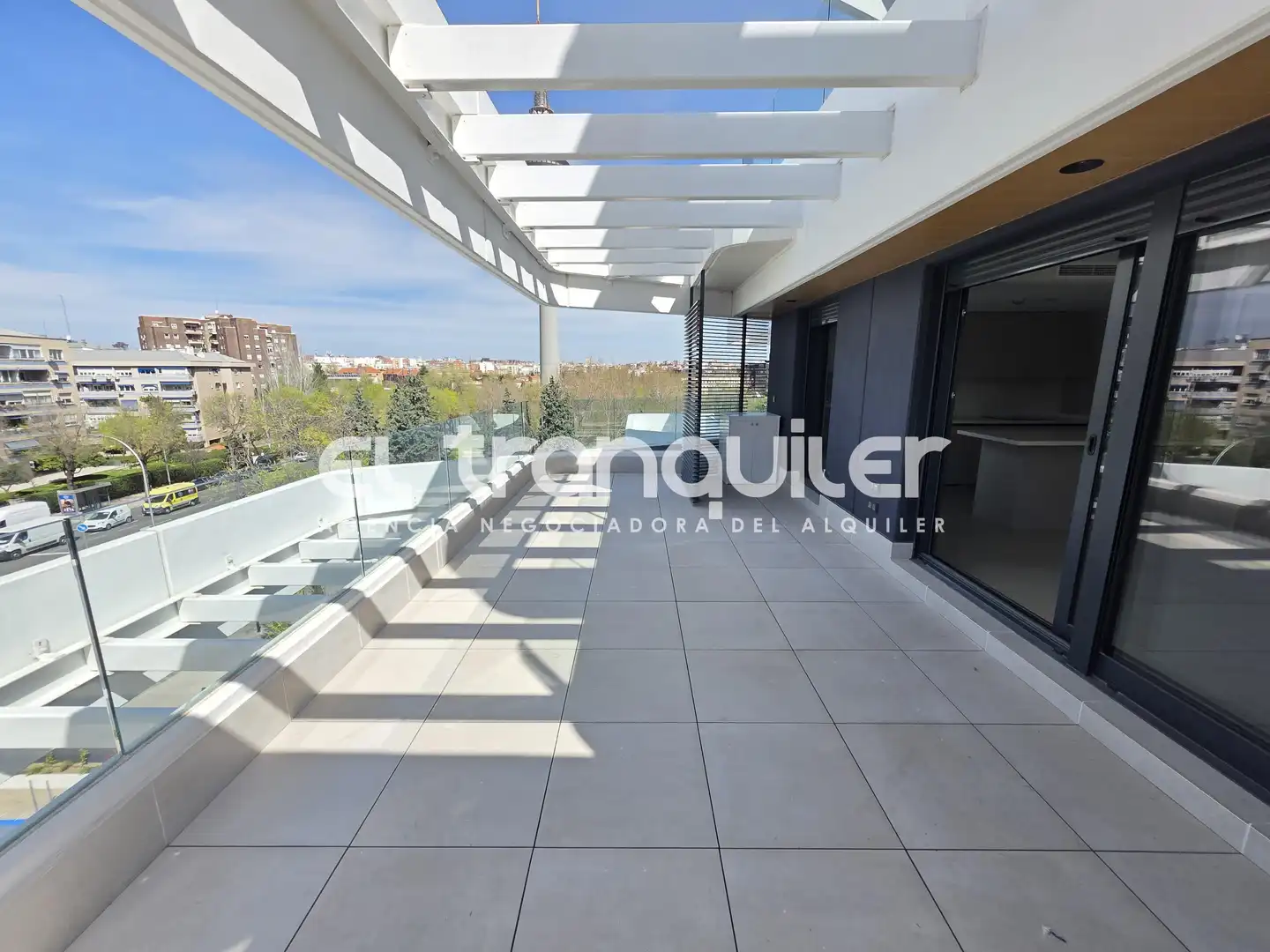 Terrace of Flat for rent in Madrid  with Air Conditioner, Terrace and Storage room