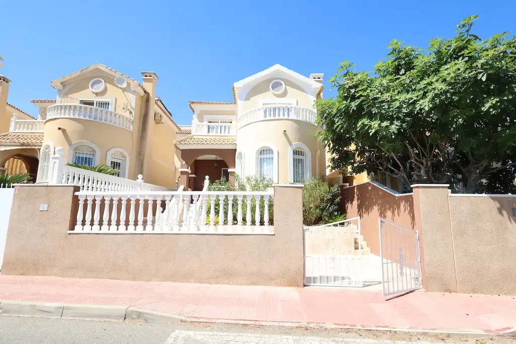 Exterior view of Houses for sale in Orihuela  with Air Conditioner, Heating and Terrace