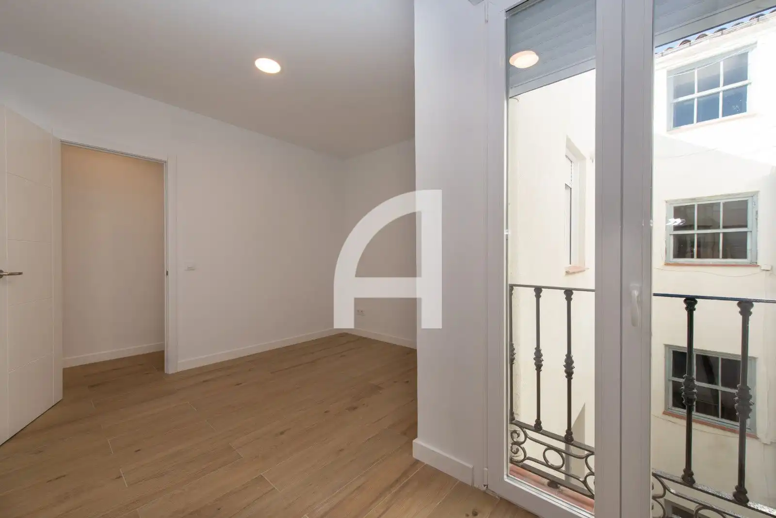Attic for rent in Madrid  with Air Conditioner, Heating and Terrace