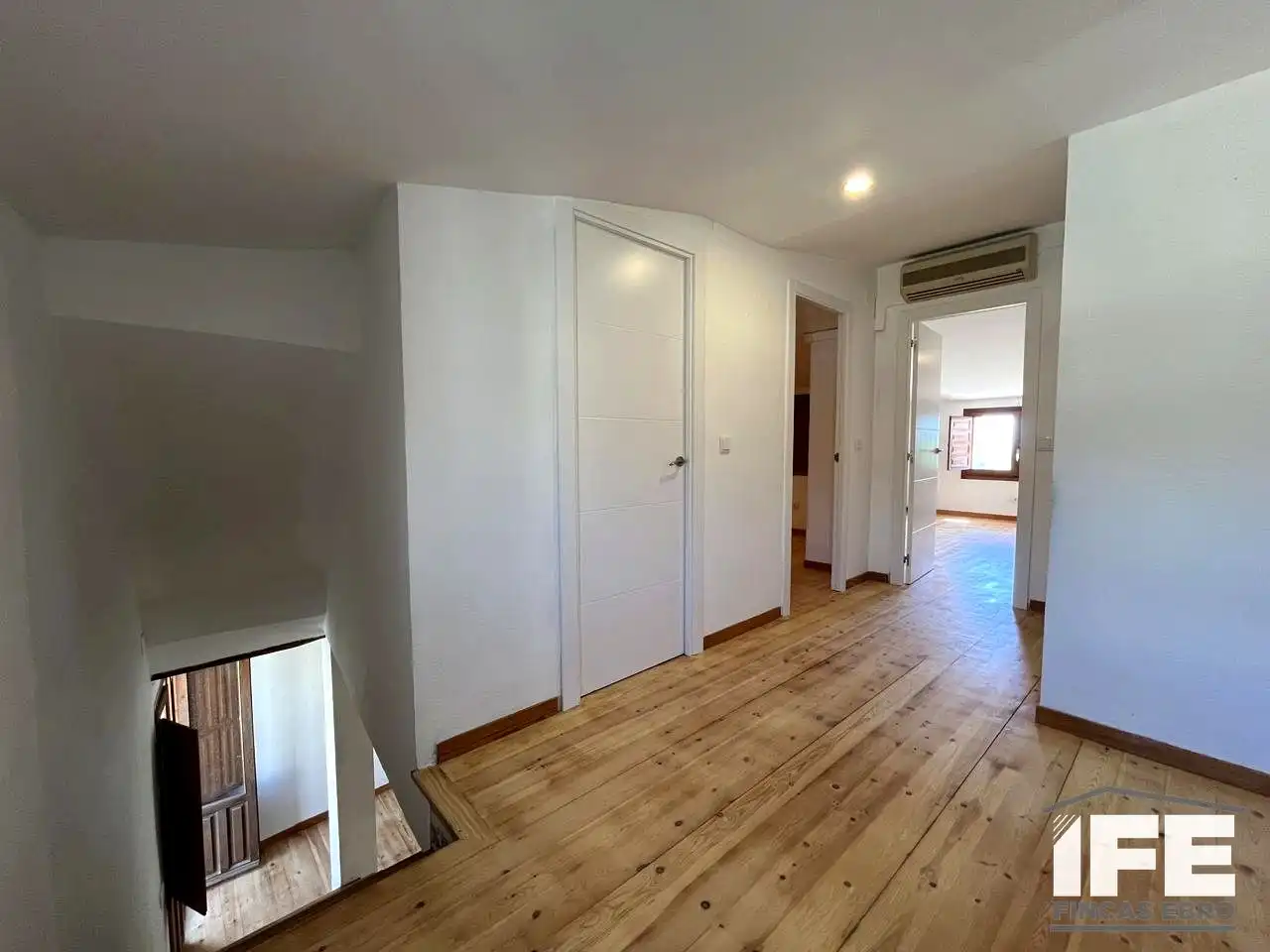 Casa o xalet en venda en Mallén amb Jardí privat, Terrassa i Alarma