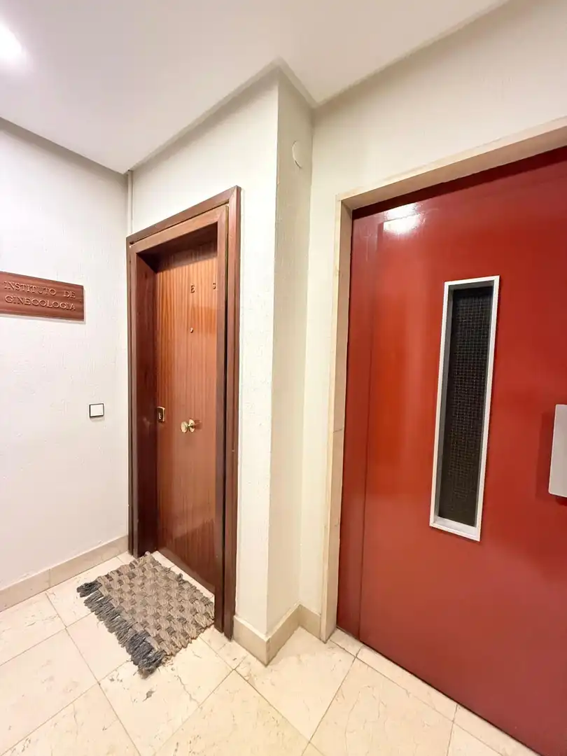 Piso con ascensor en venta en Rambla de Méndez Núñez, imagen 28