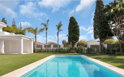 Swimming pool of House or chalet for sale in Marbella