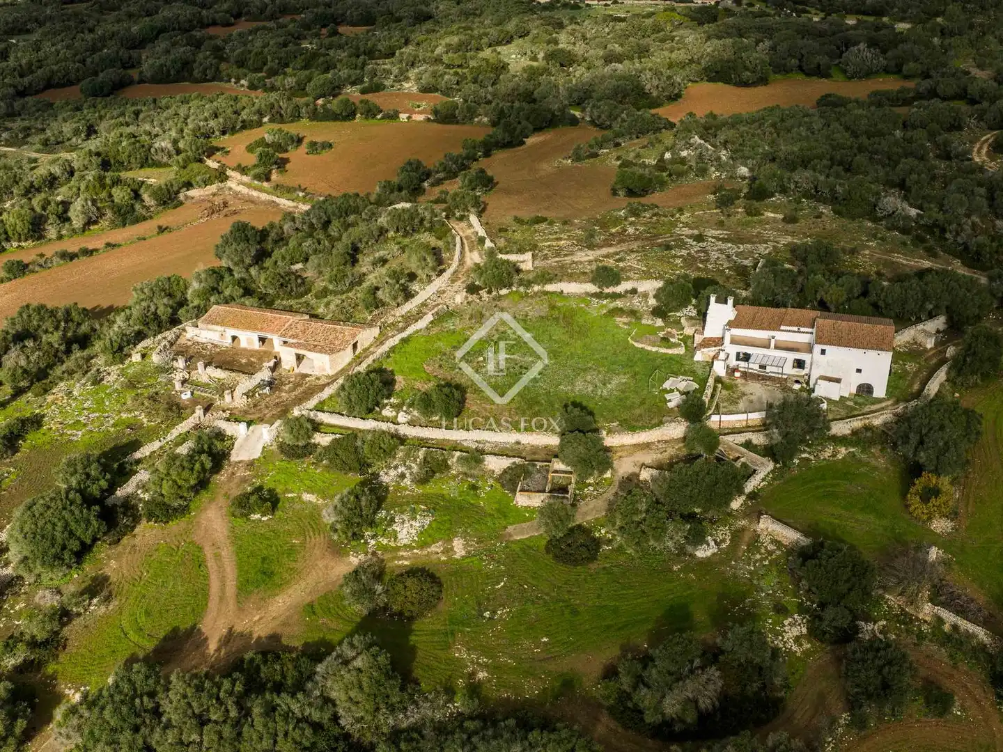 Casa rústica amb jardí en venda a Ciutadella, imagen 2