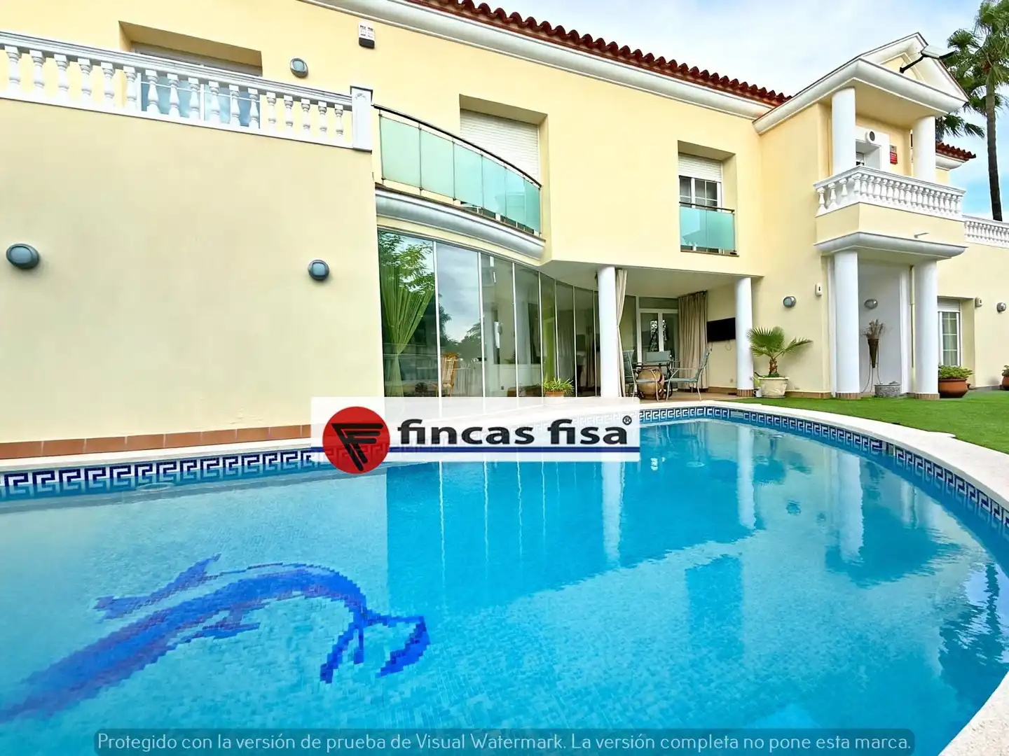 Piscina de Casa o xalet en venda en Premià de Dalt amb Aire condicionat, Calefacció i Jardí privat