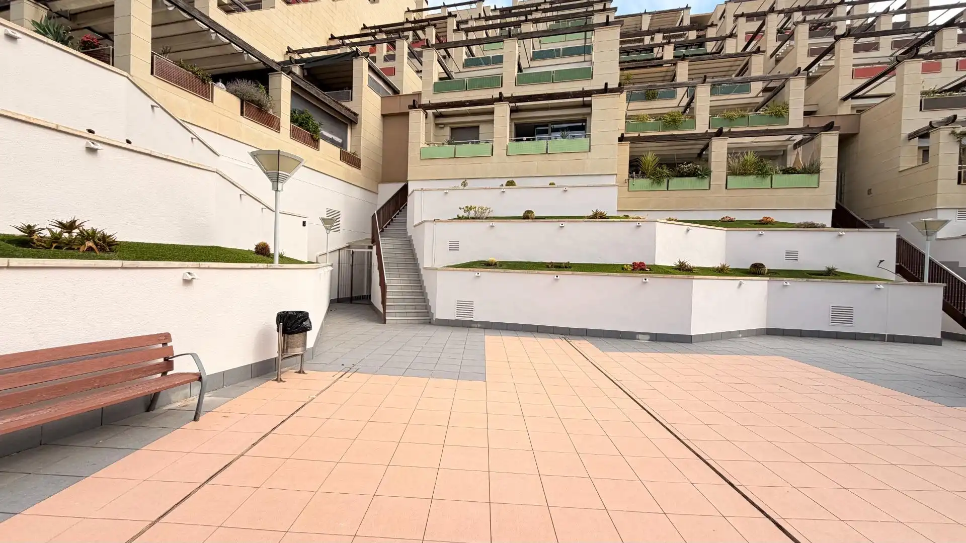 Terraza de Apartamento en venta en Elche / Elx con Aire acondicionado, Jardín privado y Terraza