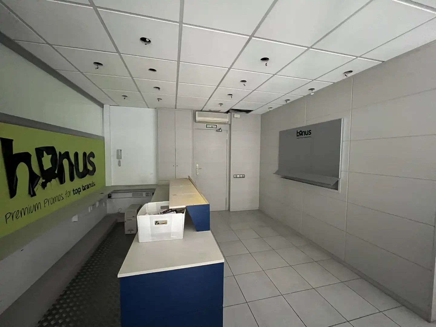 Office for rent in Manresa  with Heating