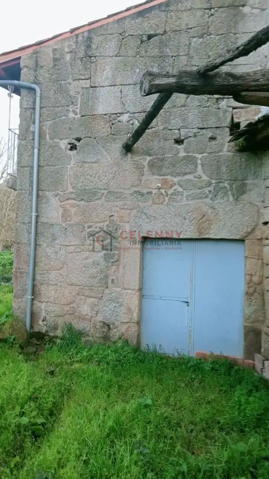 Vista exterior de Casa adosada en venta en Taboadela con Calefacción, Terraza y Trastero